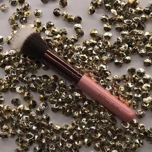 Luxie Rose Gold Small Duo Fibre Face Brush 524T